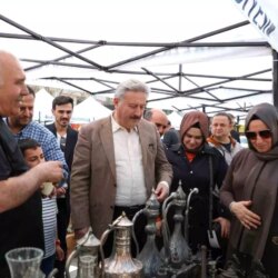 Melikgazi’de Antika Pazarı İlgiyle Ziyaret Edildi