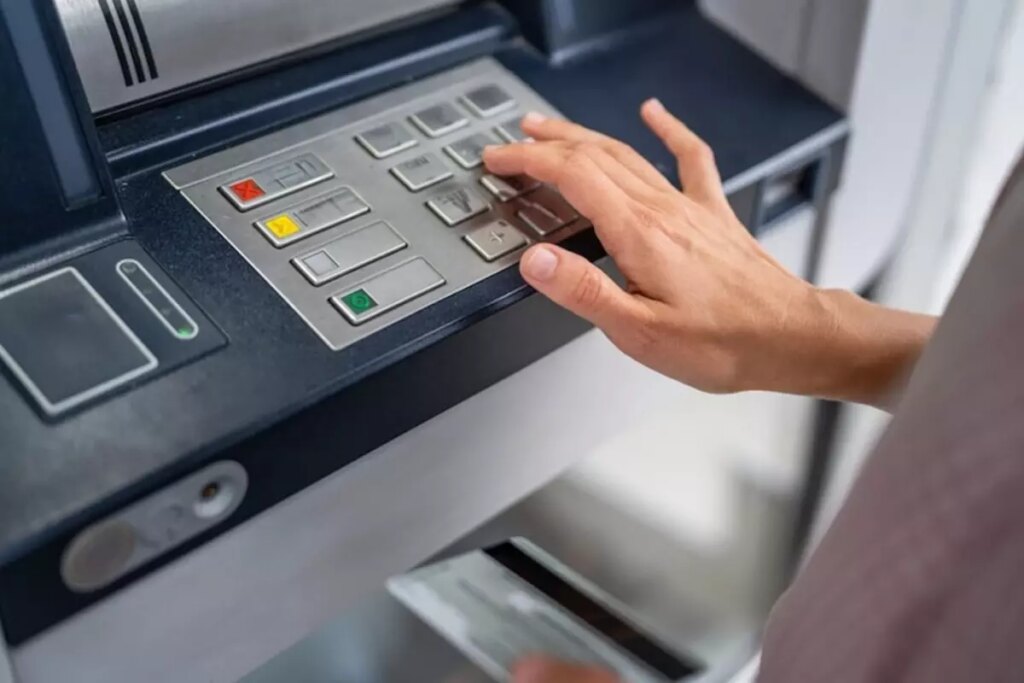 bankalarda yeni donem atmden para yatirma islemlerine duzenleme getiriliyor mgkT1nlh