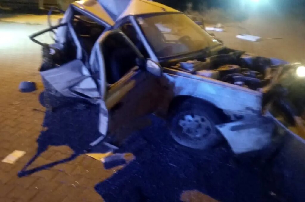 Bir aileyi paramparça eden kaza! Anne-baba öldü, kızları yaşam savaşı veriyor