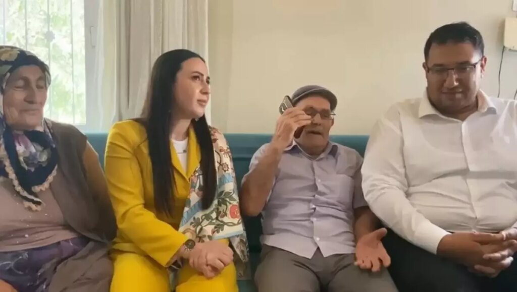 cumhurbaskani erdogan sehit aile ile gorustu IzYnK3th