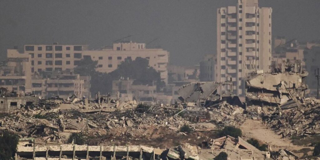 gazzede israil saldirilarinda can kaybi 62 bin 819a yukseldi BO7ITRGG