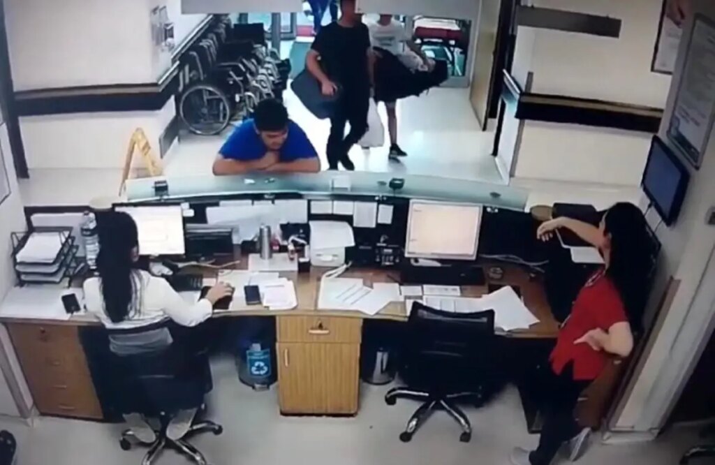 genc hastanede hayatini kaybetti dZ79MnDC