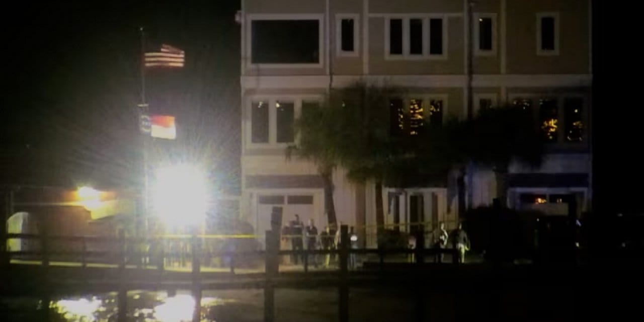 abdde vahset gemiden restorana ates acti YyDmWUnR