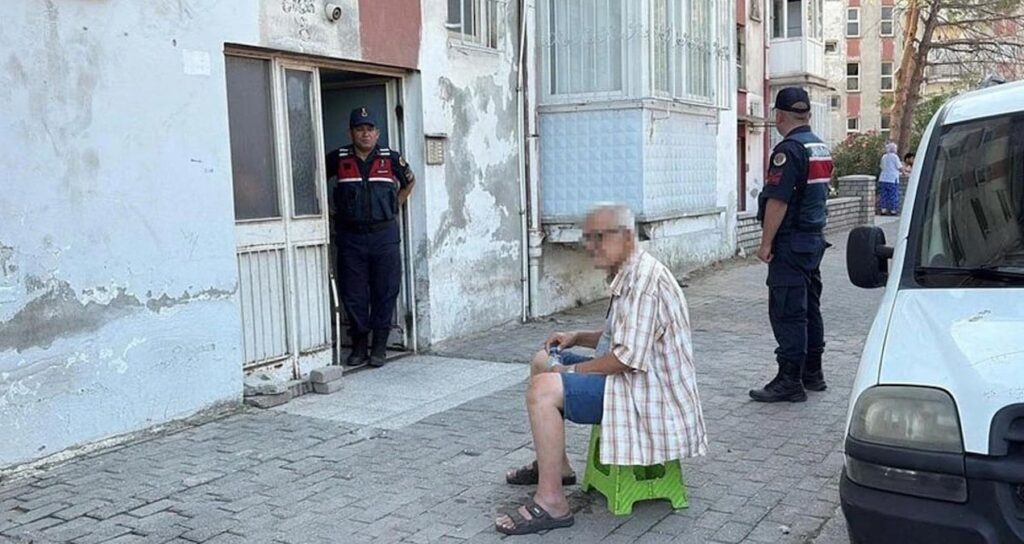 beypazarinda durdurulan aractan silah ve mermi cikti Tf5dOvQm