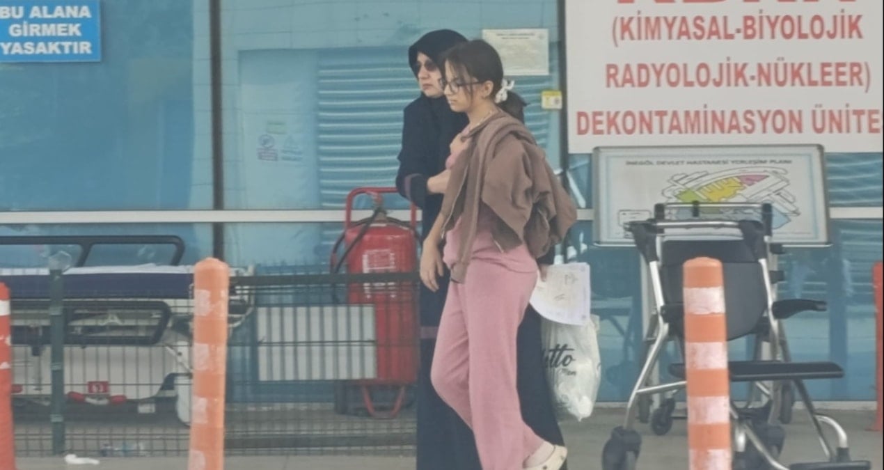 dugunde tavuk pilav yiyen 21 kisi hastaneye kaldirildi dFBAlb4N