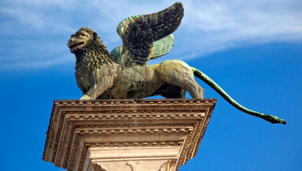 dunyaca unlu heykel cin mali cikti v5mzMAmF