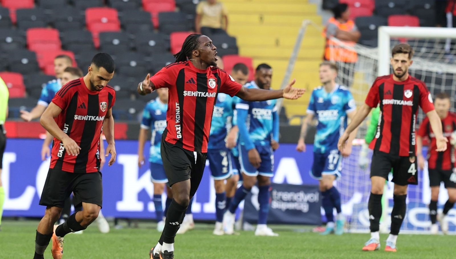 gaziantep fkdan 5 maclik seri OYwX9QDX