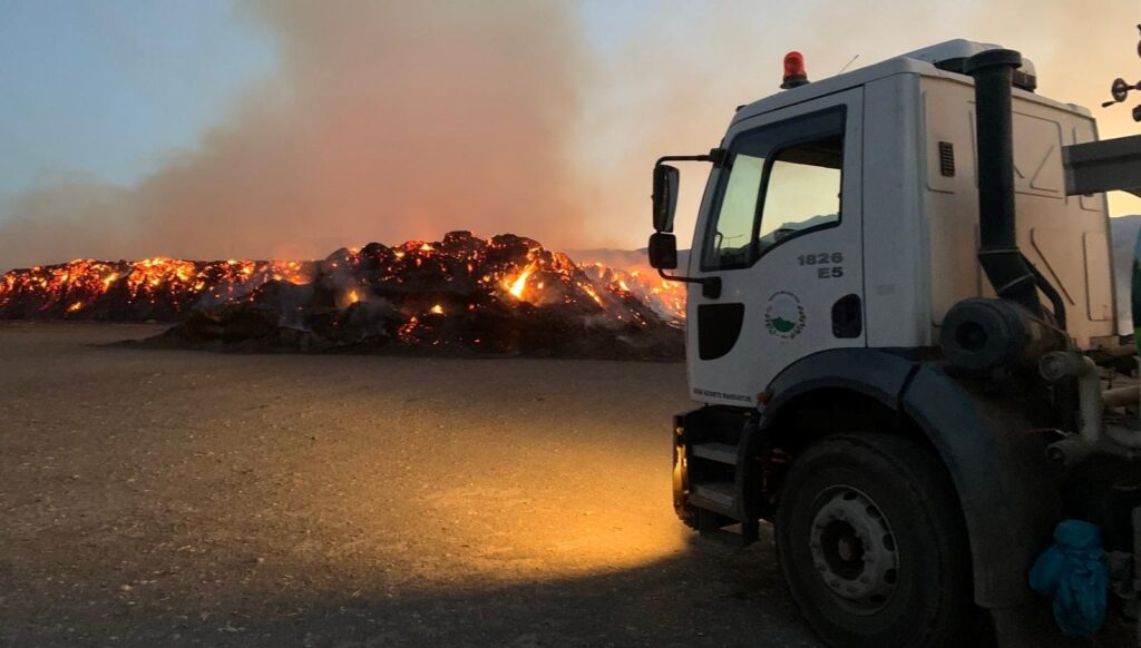 mardindeki misir balyasi yangini sondu Y8AkPNF1