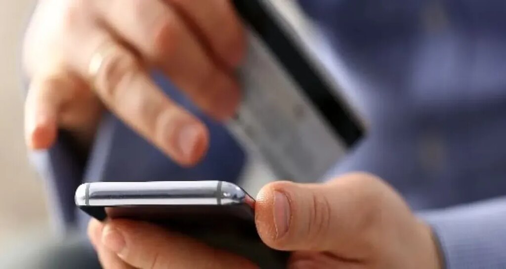 milyonlarca kisinin iban numarasi degisecek banka musterilerine mesaj gondermeye basladi kwfzf63u