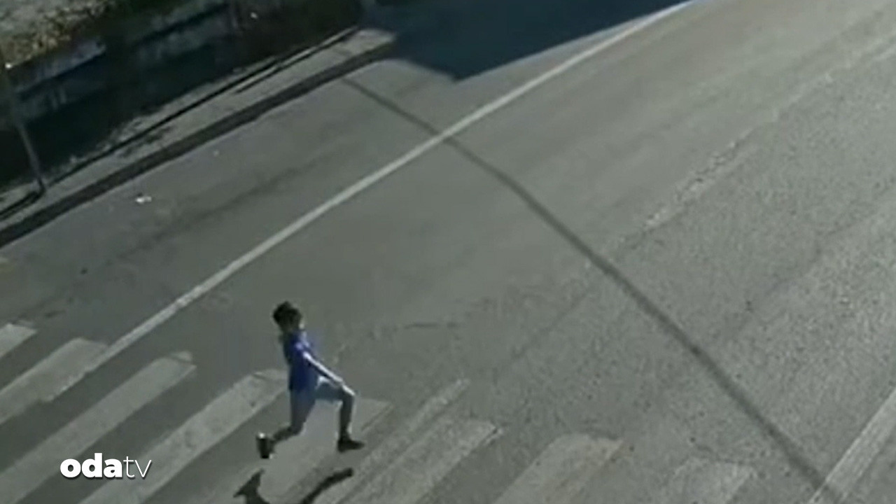 yaya onceligi slogan kaldi kucuk cocuga gecitte araba carpti lHw1b5ZL