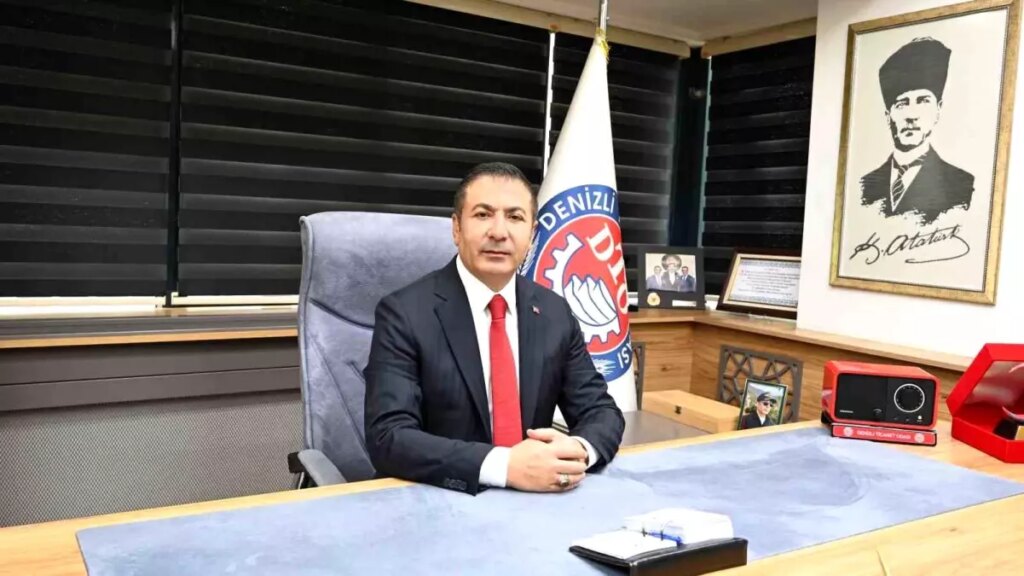 cumhuriyet bayrami mesaji NCpZKCMJ.jpg