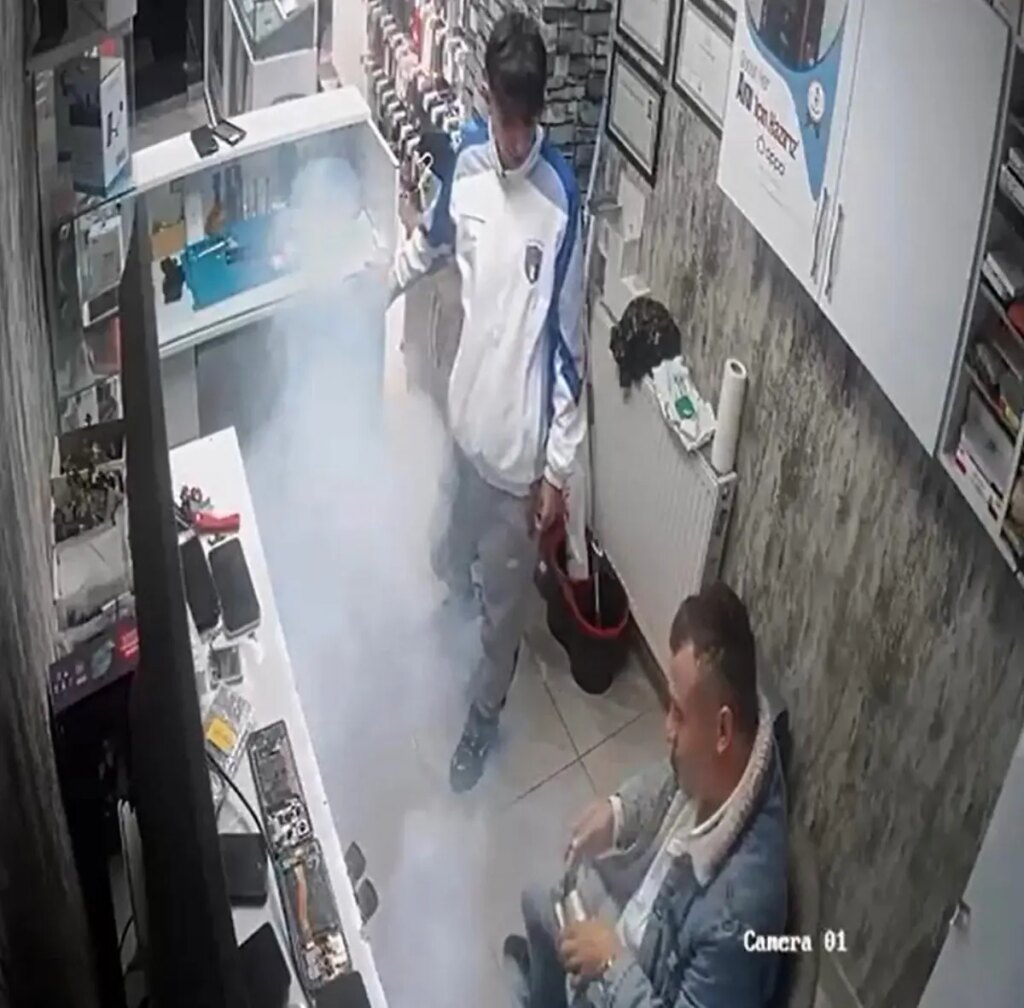 duzcede batarya yangini korkuttu ju8MbN4l.jpg