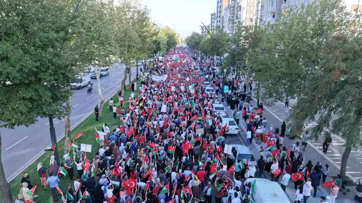 kahramanmarasta filistine destek yuruyusu duzenlendi fAddebDA