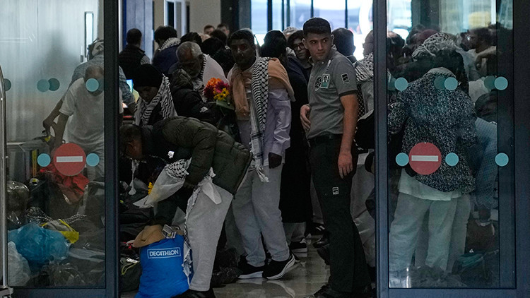 turkiyenin tahliye ettigi aktivistler israilde yasananlari anlatti ekwqd71p