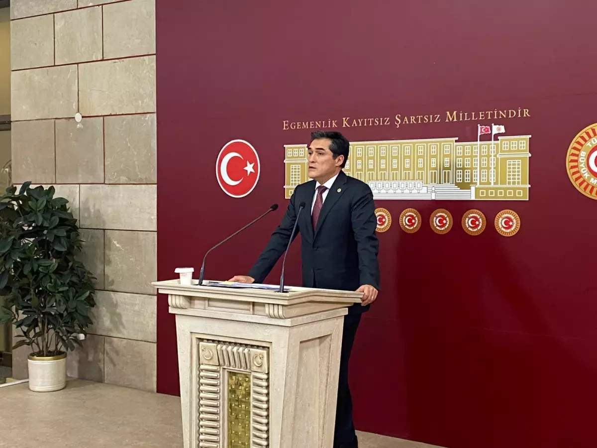 iyi partiden imraliya komisyon ziyaretine elestiri eK1EZaIk.jpg