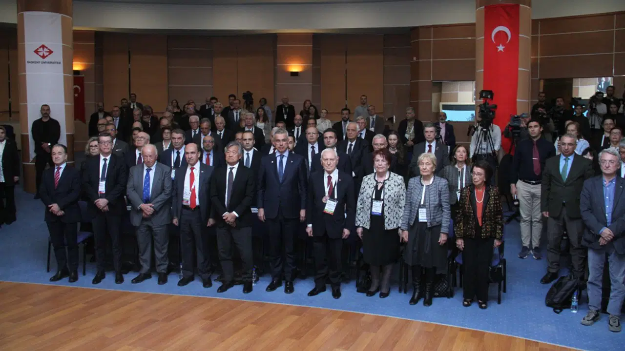 mesot 2025 kongresinin acilisi baskent universitesinde yapildi ilk naklin 50 yili kutlandi BubCNgff.jpg