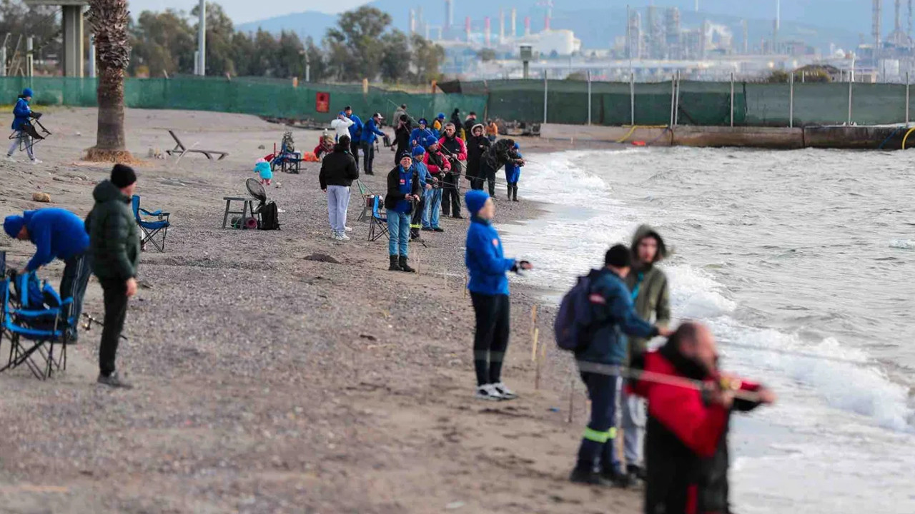 Aliağa’da Geleneksel At-Çek Balık Avı Festivali Coşkusu
