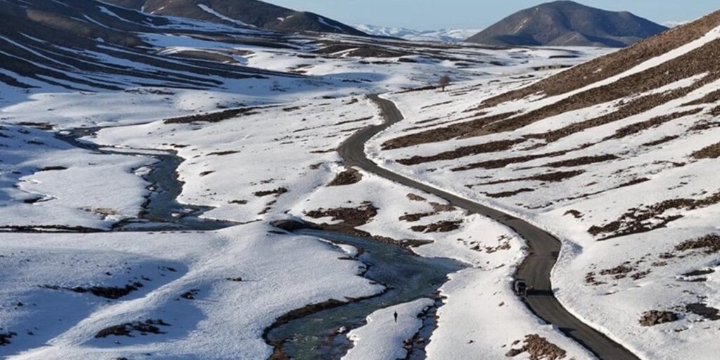 mevsimler-birbirine-karisti-kuzeyde-kis-guneyde-bahar-yasandi-7lGCSlcu